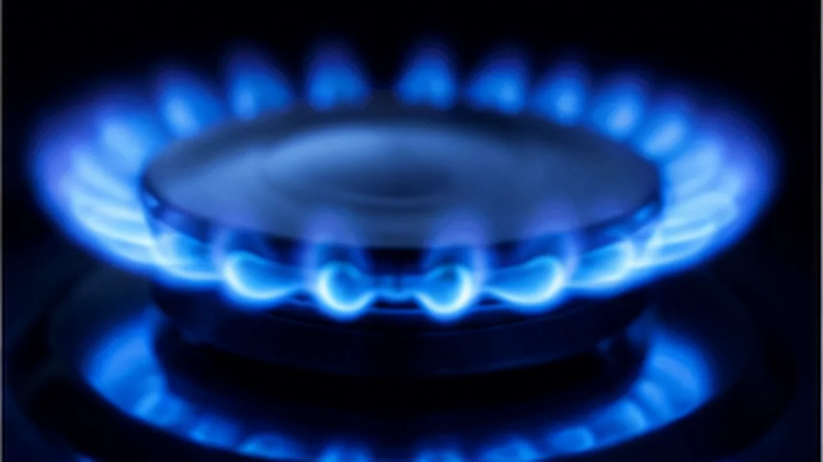 Bollette autunno 2026, rischio stangata per luce e gas: come difendersi